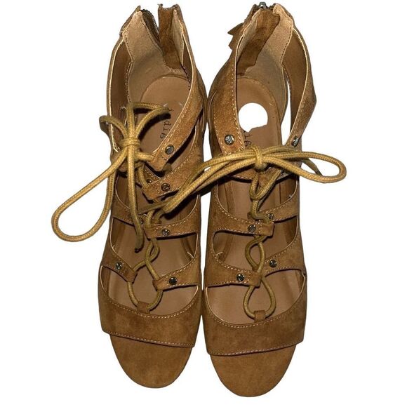 Indigo Rd. dark tan gladiator heeled sandals 10M - Picture 1 of 5